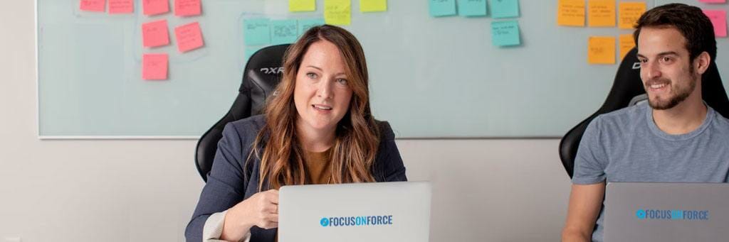 How to Ensure Successful Deployments on the Salesforce CRM How to Ensure Successful Deployments on the Salesforce CRM